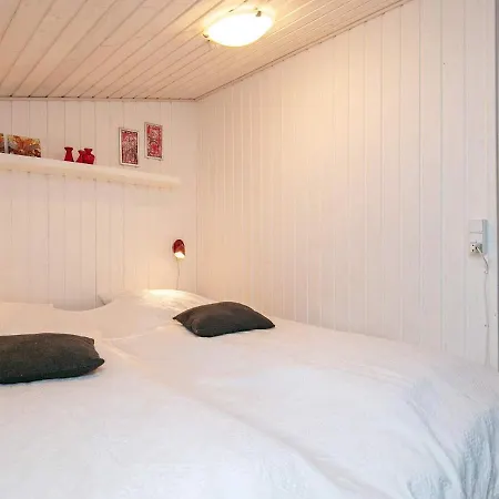 6 Person Holiday In Bl Vand بيت للعطل