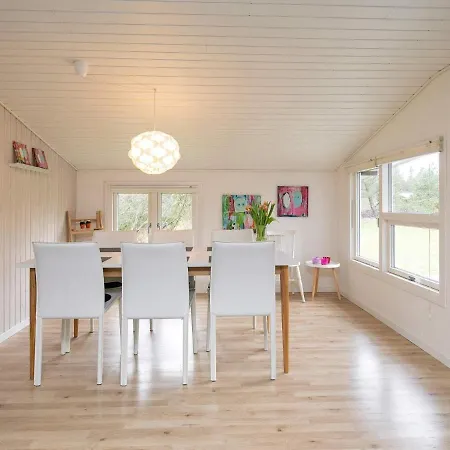 6 Person Holiday In Bl Vand بيت للعطل